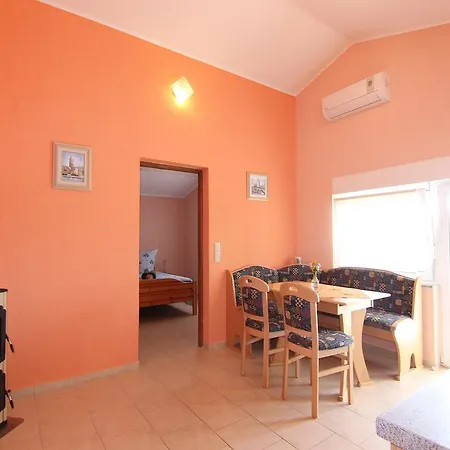 Apartament Mandy *